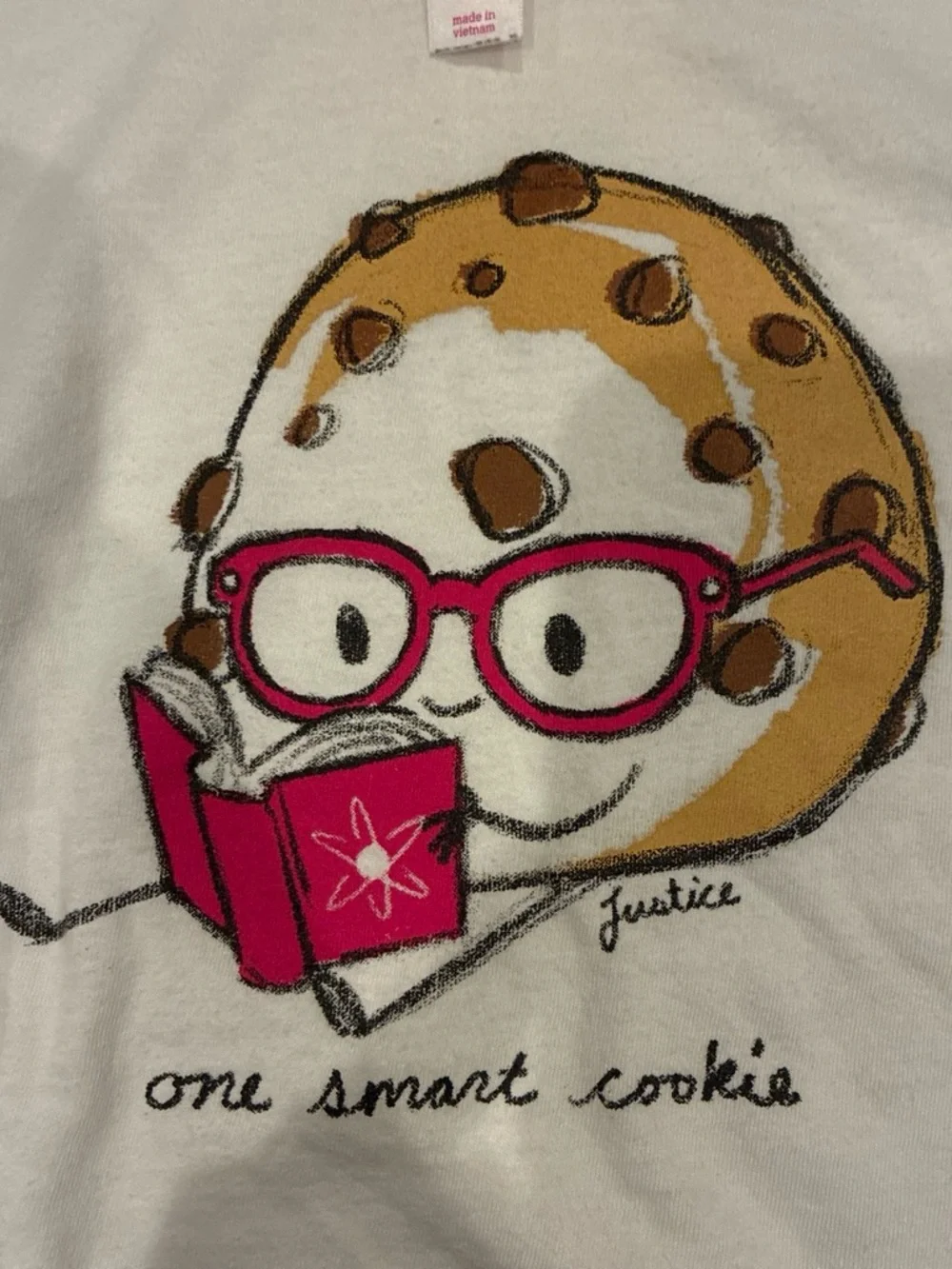 Justice White Tee with Pink-Glasses Cookie Graphic